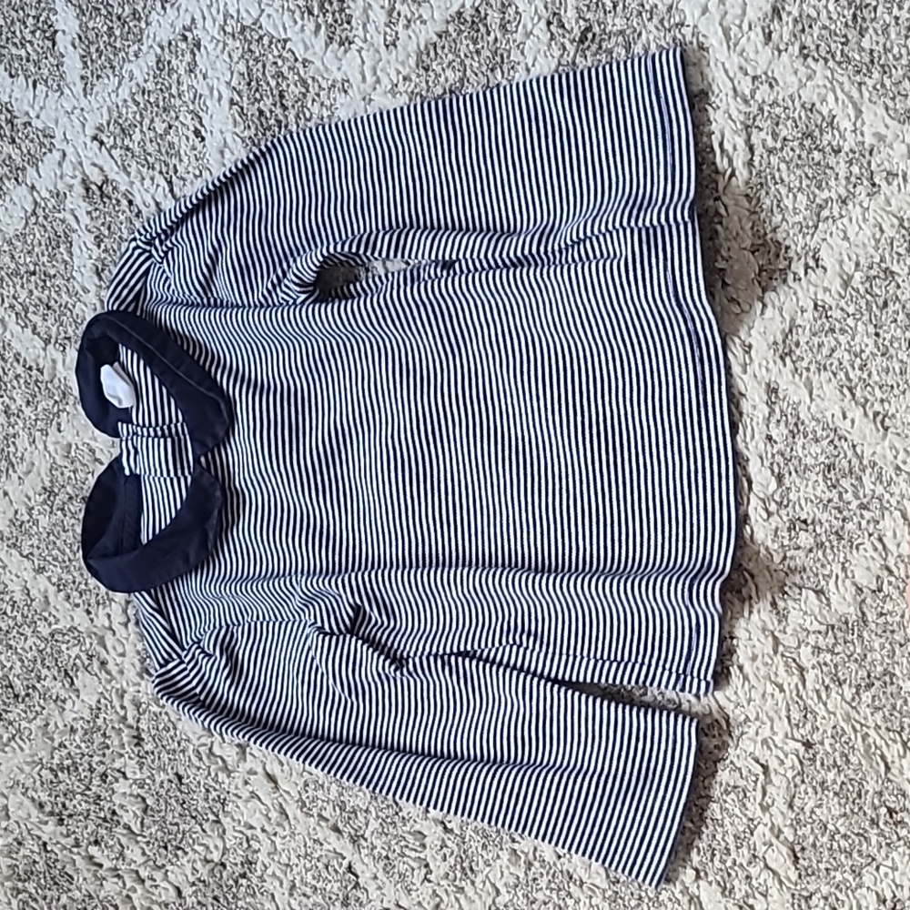 10 for $25 - baby GAP Girls 3T Blue & White Stripes Long Sleeve Shirt